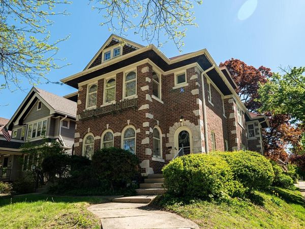 2200 64th STREET, Unit 2204, Wauwatosa, WI 53213