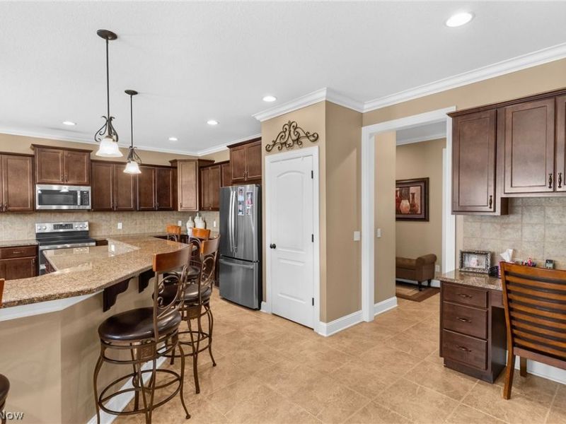 3358 Ridgely Park Drive , Poland, OH 44514 Photo 17
