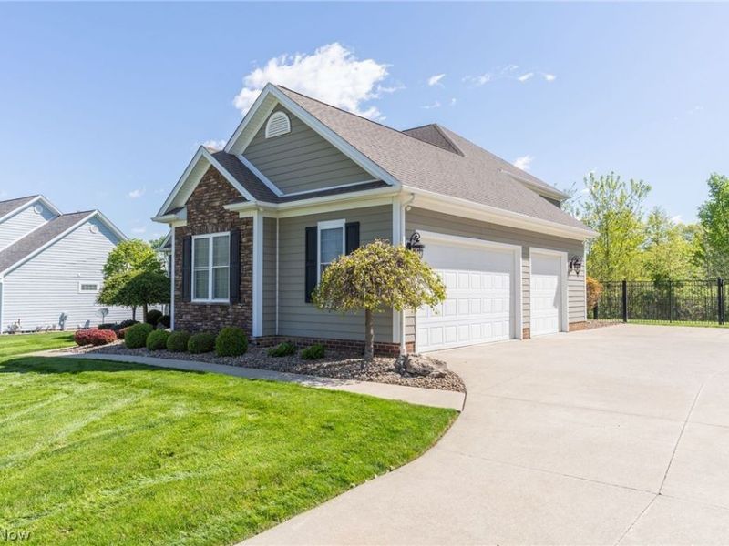 3358 Ridgely Park Drive , Poland, OH 44514 Photo 3