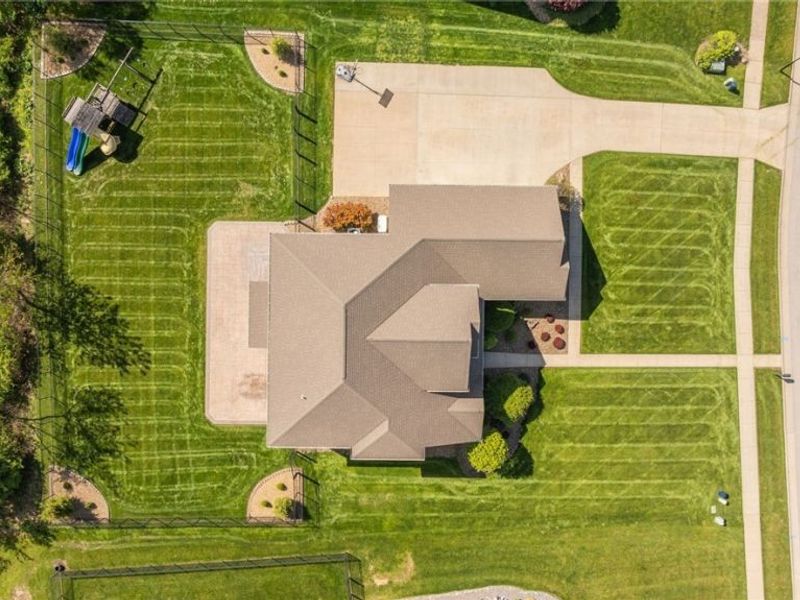 3358 Ridgely Park Drive , Poland, OH 44514 Photo 7