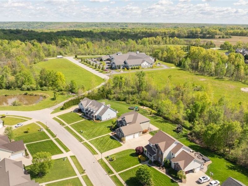 3358 Ridgely Park Drive , Poland, OH 44514 Photo 9