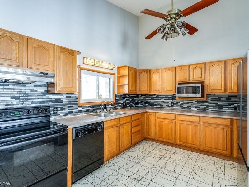 37518 Arlington Drive, Willoughby, OH 44094 Photo 21