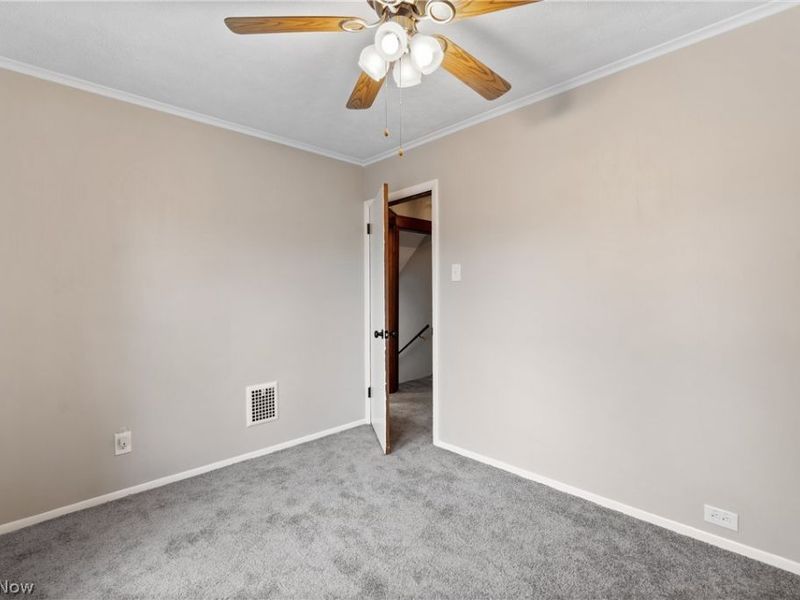 2206 S Linden Avenue, Alliance, OH 44601 Photo 22