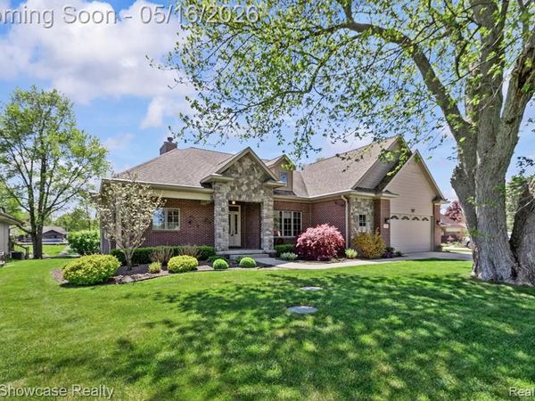 3348 Kingsway Drive, Highland Twp, MI 48356