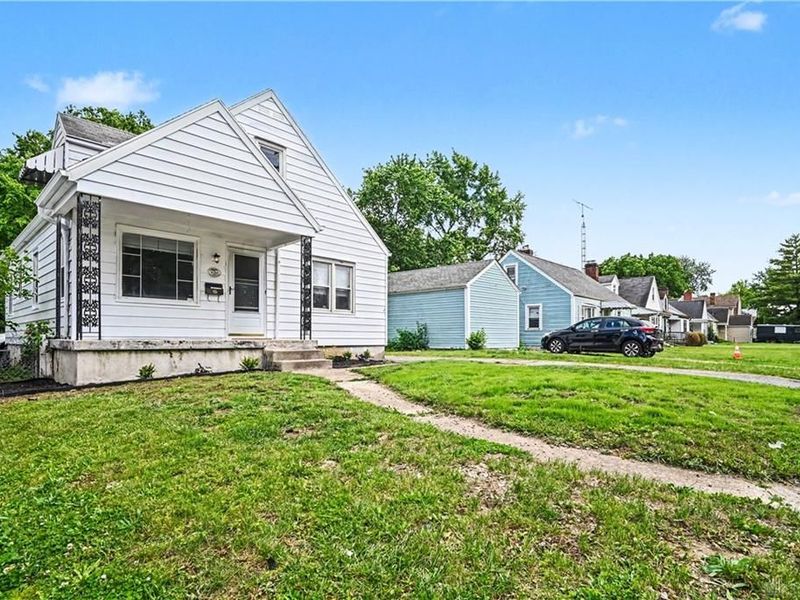 4048 Old Riverside Drive, Harrison Township, OH 45405 Photo 2