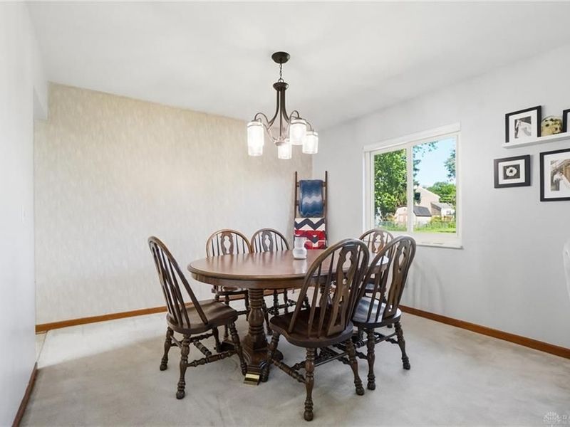 5025 Artesia Drive, Kettering, OH 45440 Photo 10