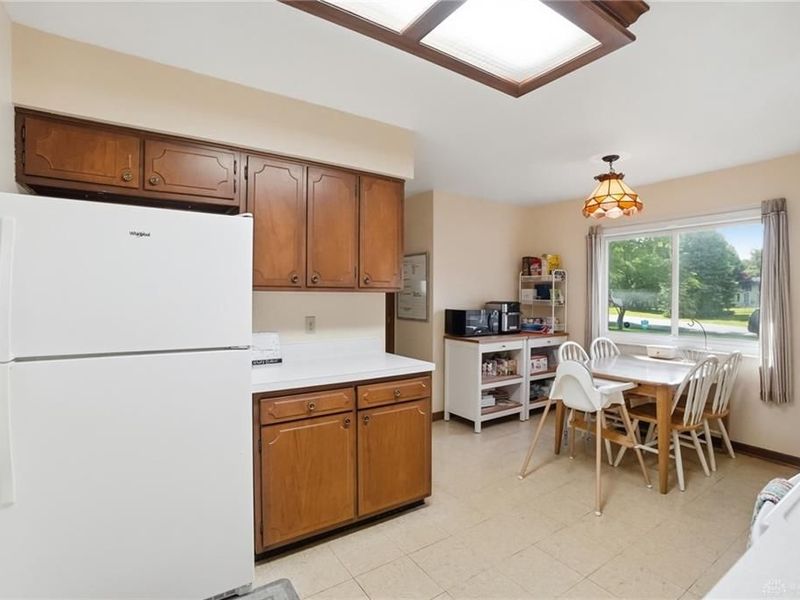 5025 Artesia Drive, Kettering, OH 45440 Photo 17