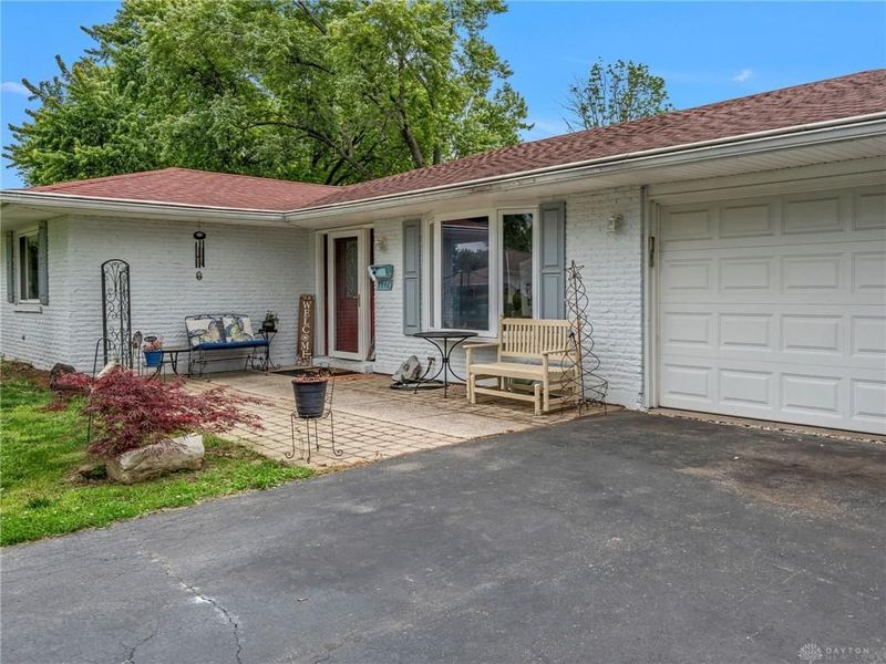 7948 Washington Park Drive, Miami Township, OH 45459 Photo 2