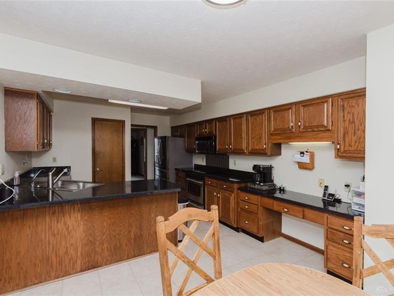 4139 Abbeygate Drive, Beavercreek, OH 45430 Photo 13