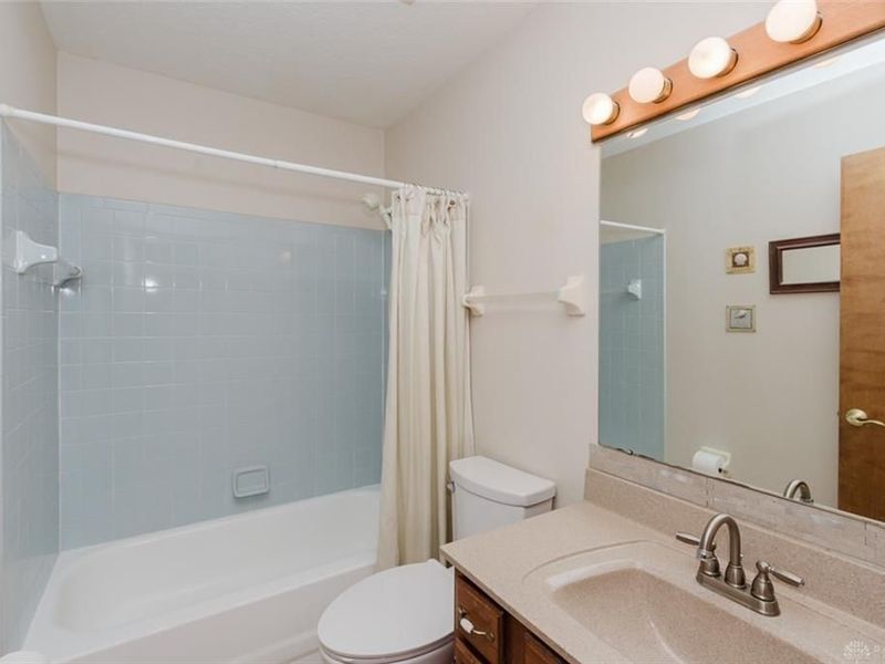 4139 Abbeygate Drive, Beavercreek, OH 45430 Photo 26