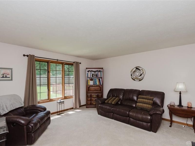 4139 Abbeygate Drive, Beavercreek, OH 45430 Photo 5