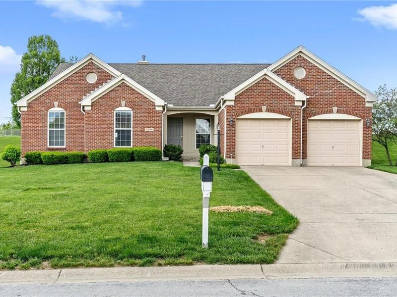 4199 Old Osprey Circle, Miamisburg, OH 45342 Photo 1