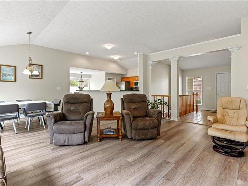 4199 Old Osprey Circle, Miamisburg, OH 45342 Photo 7