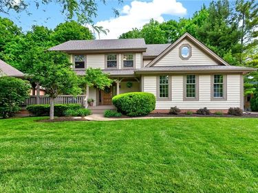 6548 Atterbury Court, Centerville, OH 45459