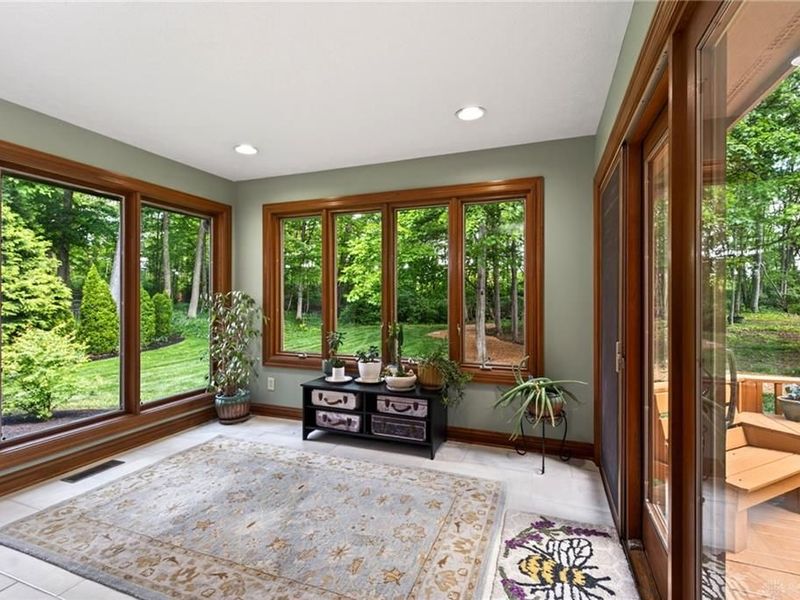 6548 Atterbury Court, Centerville, OH 45459 Photo 12