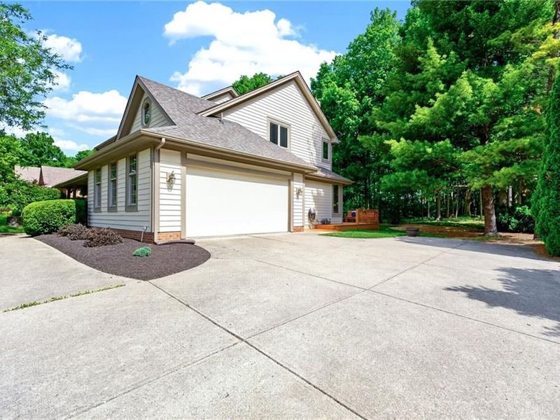 6548 Atterbury Court, Centerville, OH 45459 Photo 19