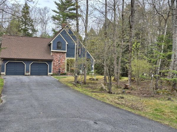 39 Stoneham Drive, West Gardiner, ME 04345