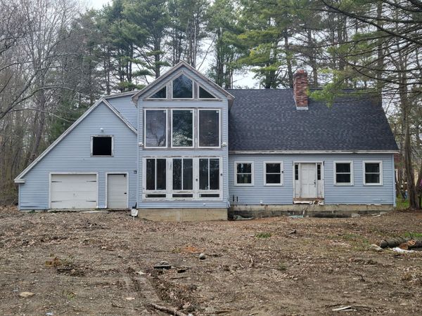 187 W Main Street , Searsport, ME 04974