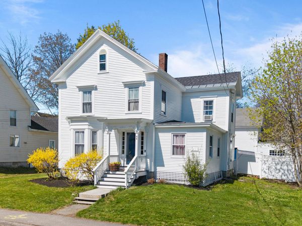 44 Chapel Street , Augusta, ME 04330