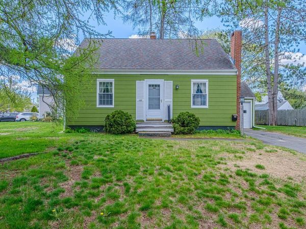 148 Massachusetts Avenue , South Portland, ME 04106