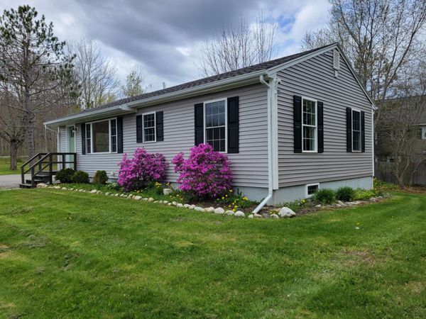 4 Bayview Street , Searsport, ME 04974