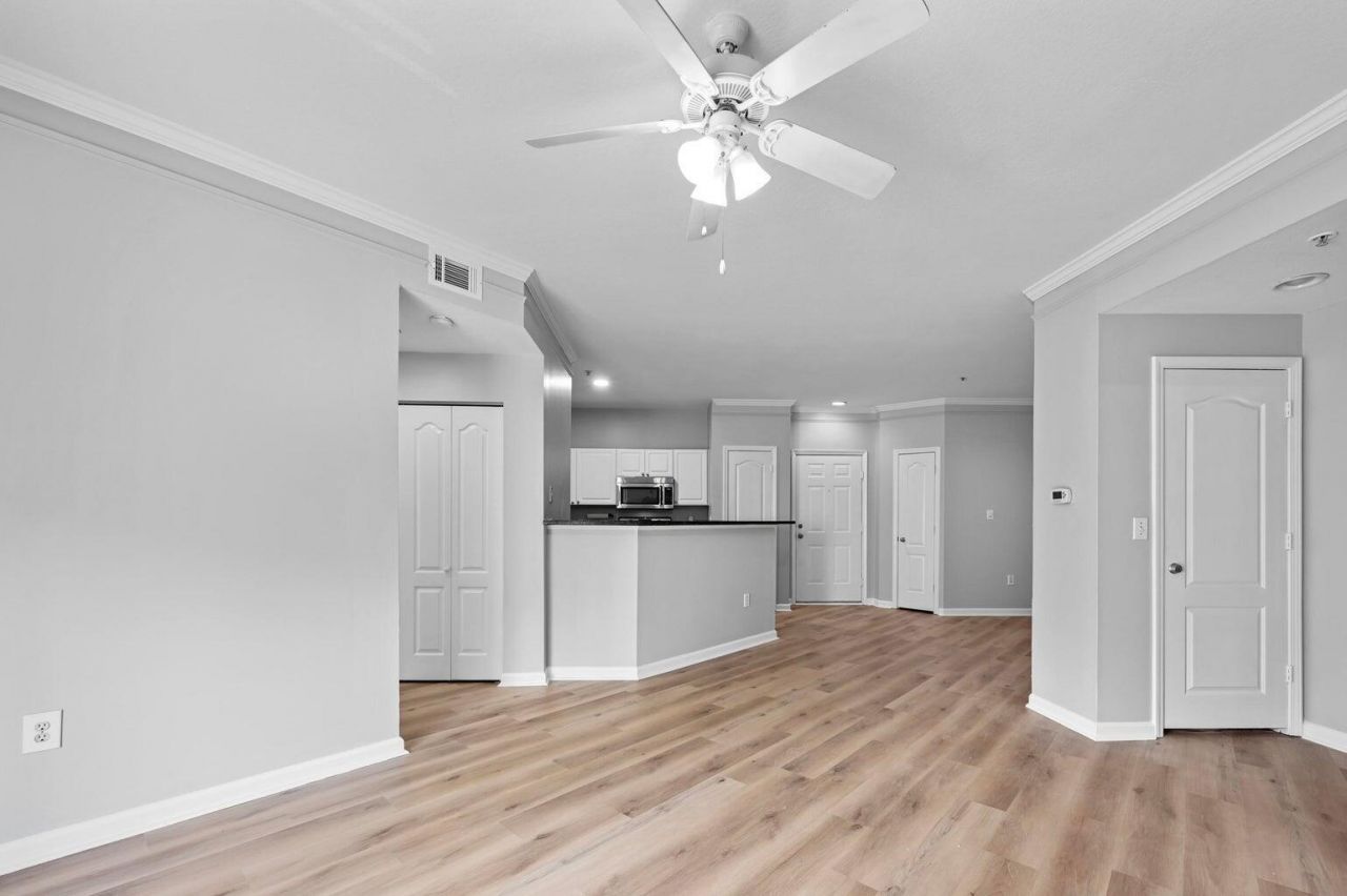 1300 Park West Boulevard Photo 7
