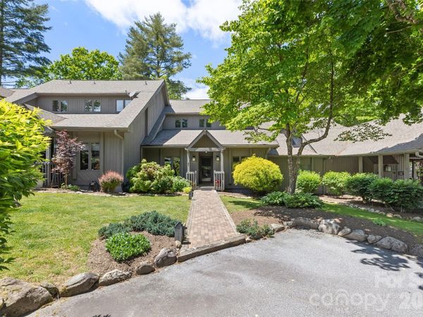 84 Fairway Villas Drive , Sapphire, NC 28774