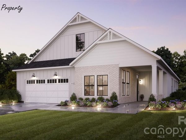 192 Alenda Lux Circle, Mooresville, NC 28115
