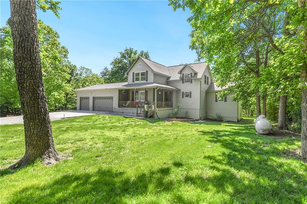 856 NW 1901 Road, Lone Jack, MO 64070 Main Photo