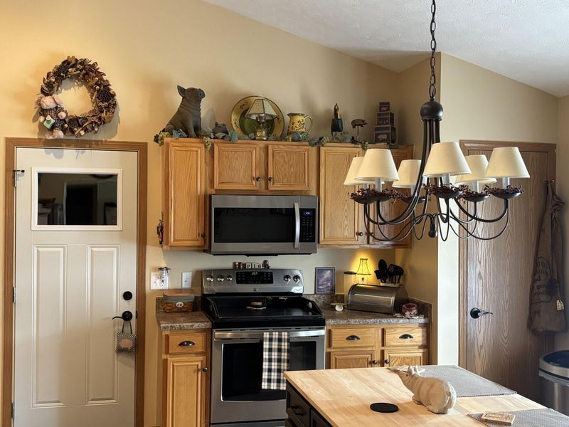 1524 New Castle Lane, Unit .., Springfield, OH 45503 Photo 12