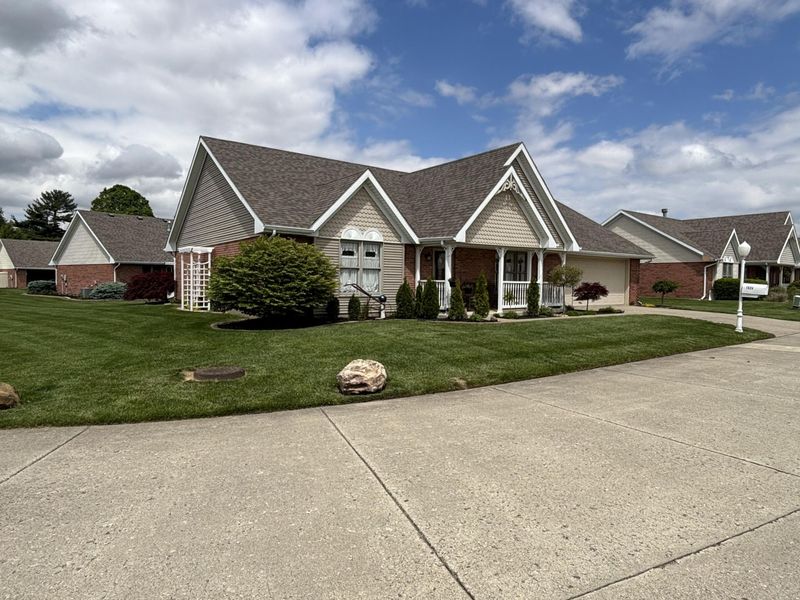 1524 New Castle Lane, Unit .., Springfield, OH 45503 Photo 5