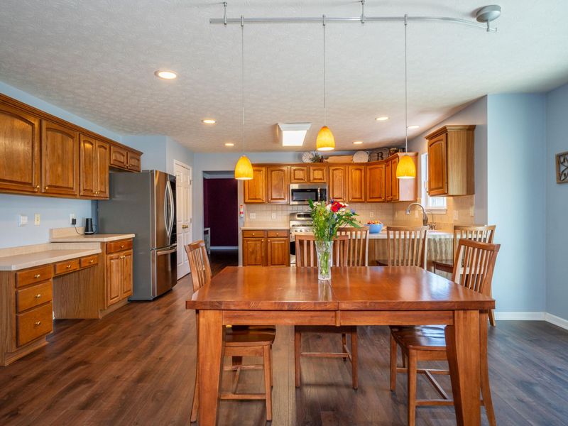 420 Ashbury Farms Drive, Vandalia, OH 45377 Photo 4
