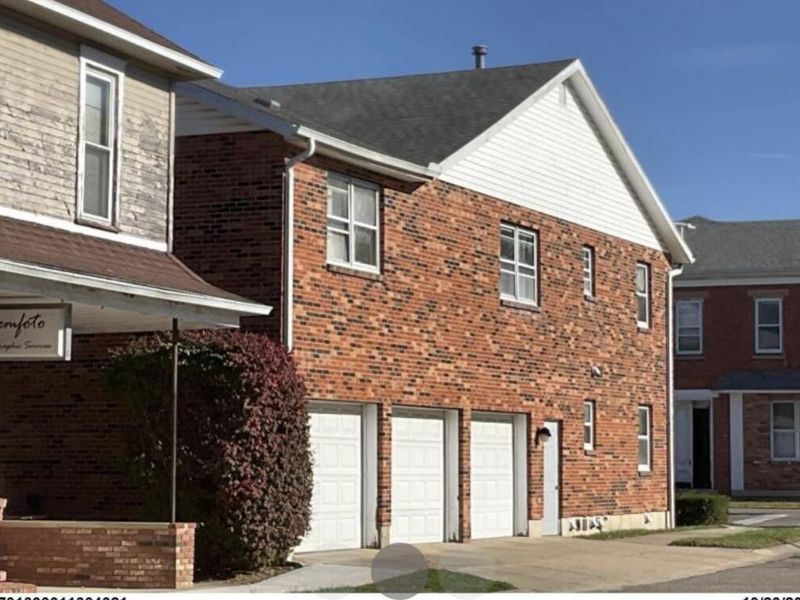 5 N Chillicothe Street, South Charleston, OH 45368 Photo 2
