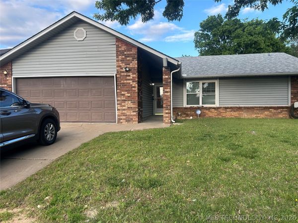 3111 S 149th East Avenue , Tulsa, OK 74134