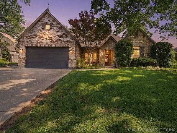 405 E 119th Street S, Jenks, OK 74037