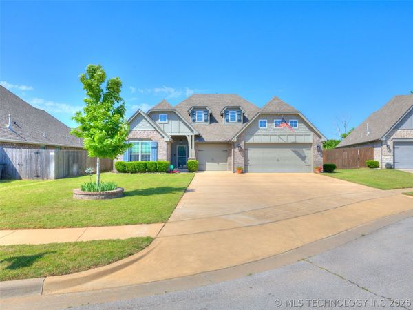 13182 S 90th East Avenue , Bixby, OK 74008