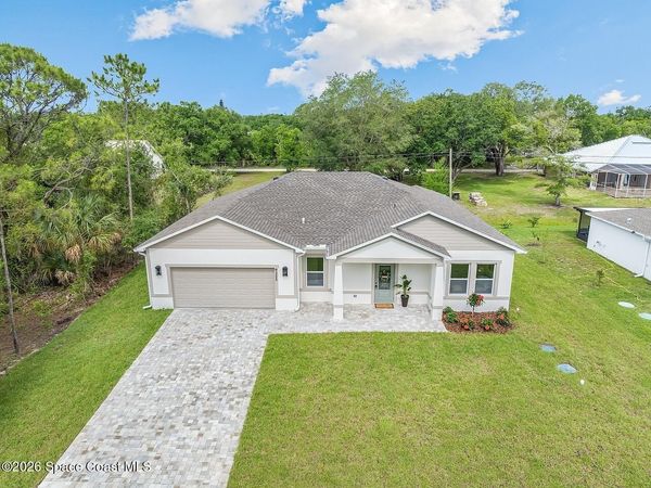 9355 100th Avenue , Vero Beach, FL 32967