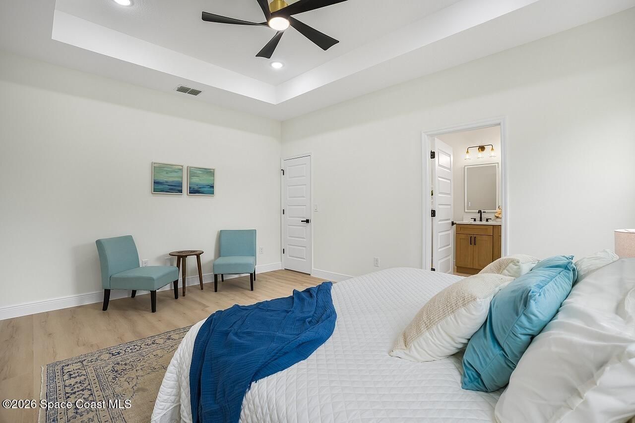 9355 100th Avenue , Vero Beach, FL 32967 Photo