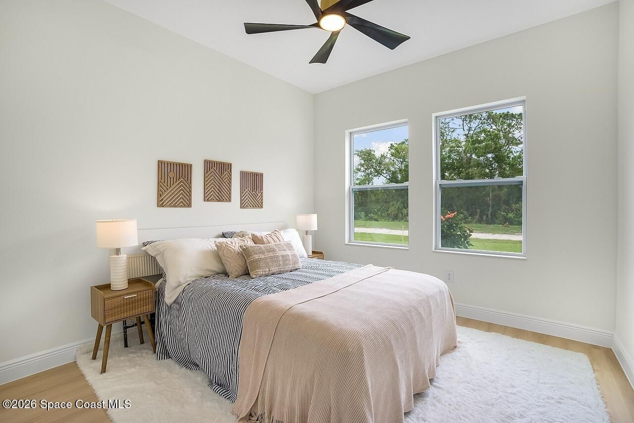 9355 100th Avenue , Vero Beach, FL 32967 Photo