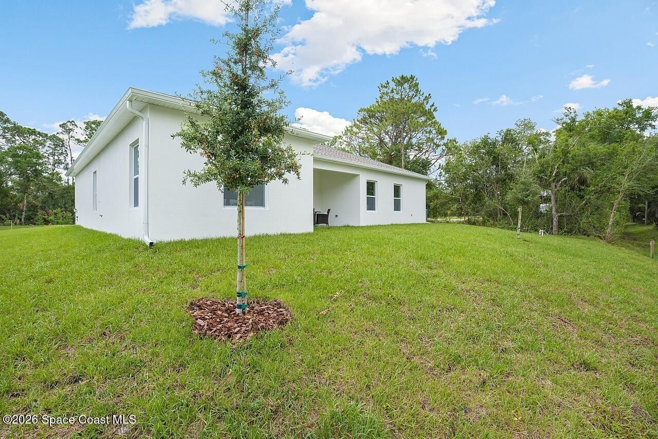 9355 100th Avenue , Vero Beach, FL 32967 Photo