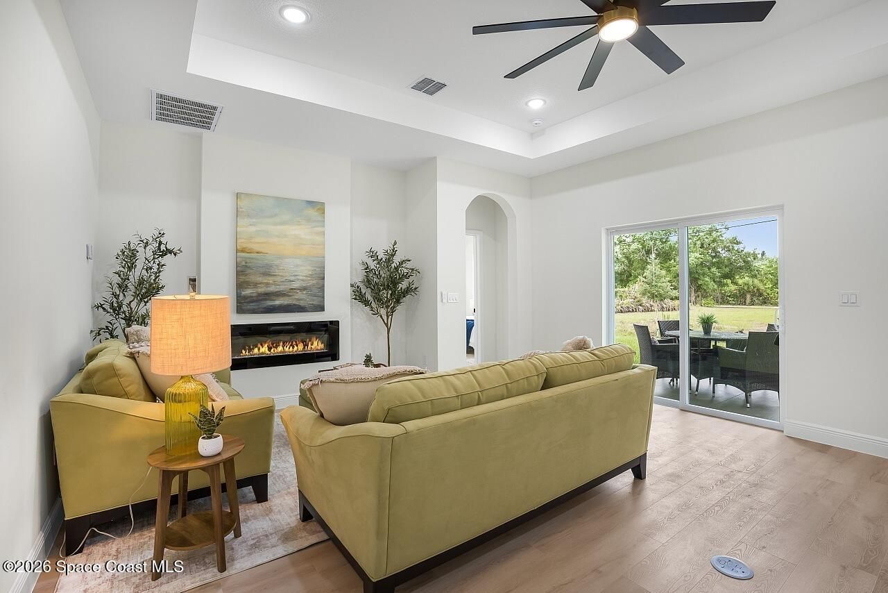 9355 100th Avenue , Vero Beach, FL 32967 Photo