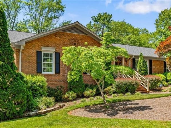 1711 Clarendon Drive, Greensboro, NC 27410