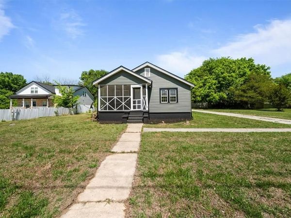 628 Elm Street , Graham, NC 27253