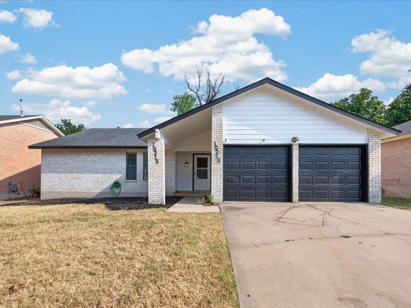 10215 Missel Thrush DR, Austin, TX 78750
