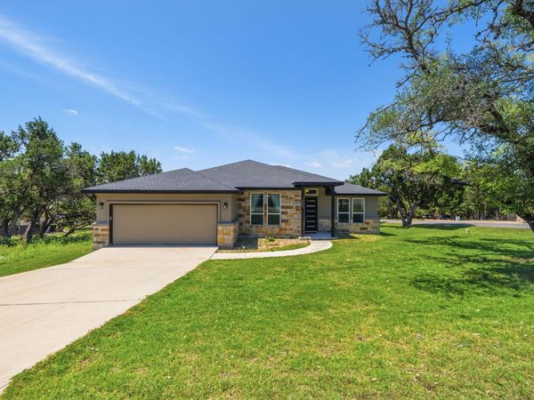 18605 Masters CV, Point Venture, TX 78645