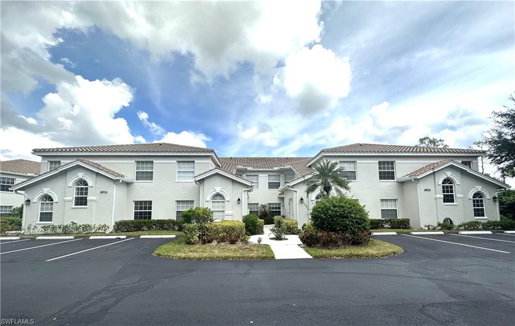 6816 Satinleaf Rd S, Unit 102, Naples, FL 34109 Photo
