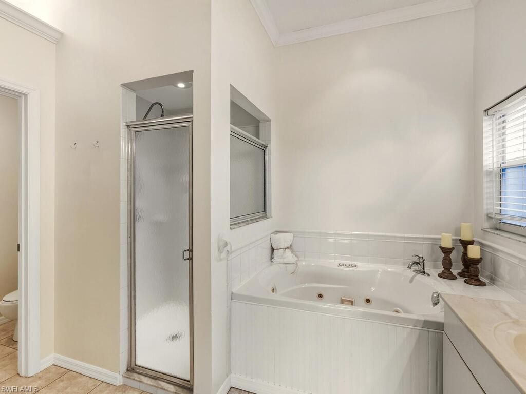 2051 Morning Sun Ln, Naples, FL 34119 Photo