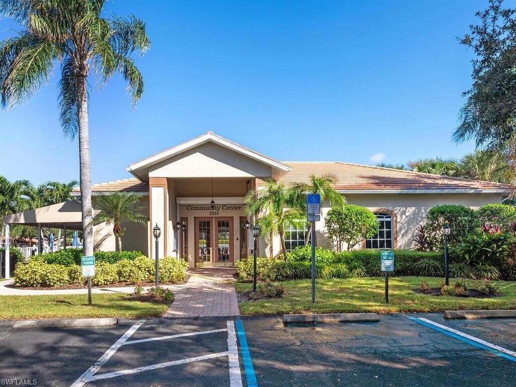 2051 Morning Sun Ln, Naples, FL 34119 Photo