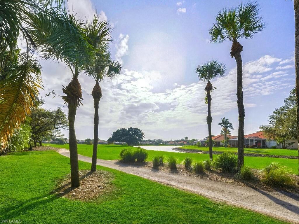 2051 Morning Sun Ln, Naples, FL 34119 Photo