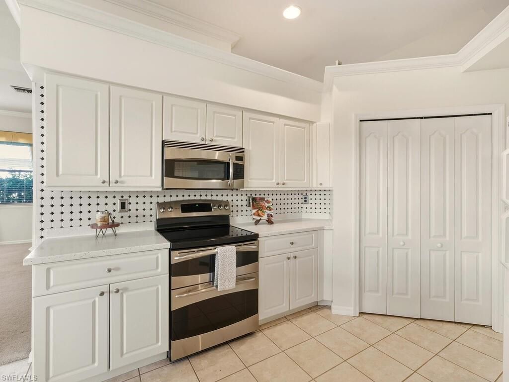 2051 Morning Sun Ln, Naples, FL 34119 Photo